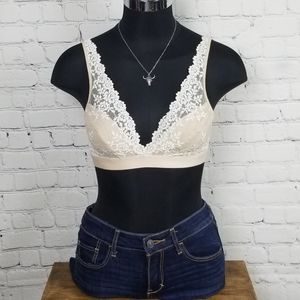 WACOAL cream and white bralette | 34